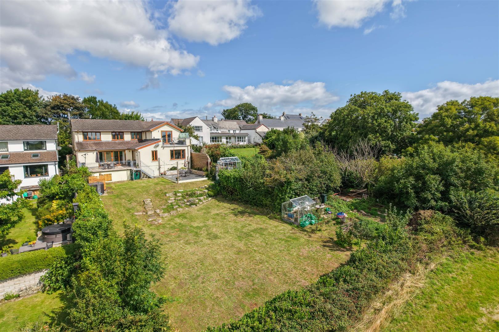 1 Coed Masarnen, Colwinston, Cowbridge, Vale of Glamorgan, CF71 7NG